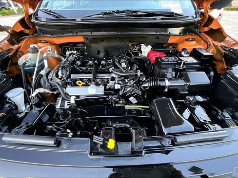 Used 2023 Nissan Kicks SR image 30