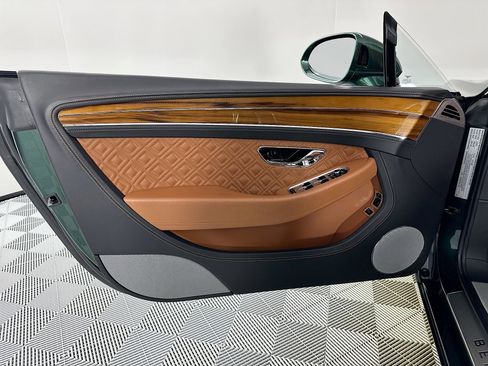 Certified 2021 Bentley Continental GT image 17