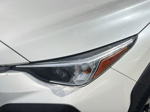 Certified 2025 Subaru Crosstrek 2.0i Premium AWD/4WD image 8