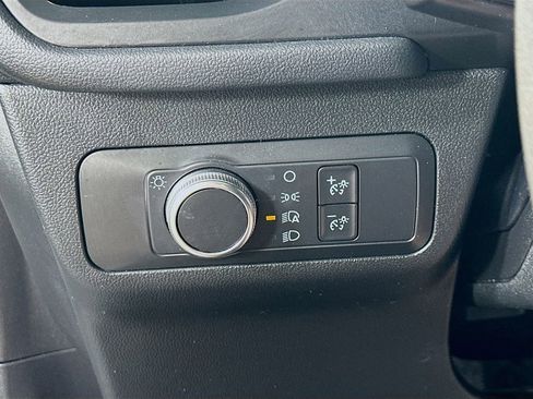 Used 2020 Ford Escape SE FWD image 20