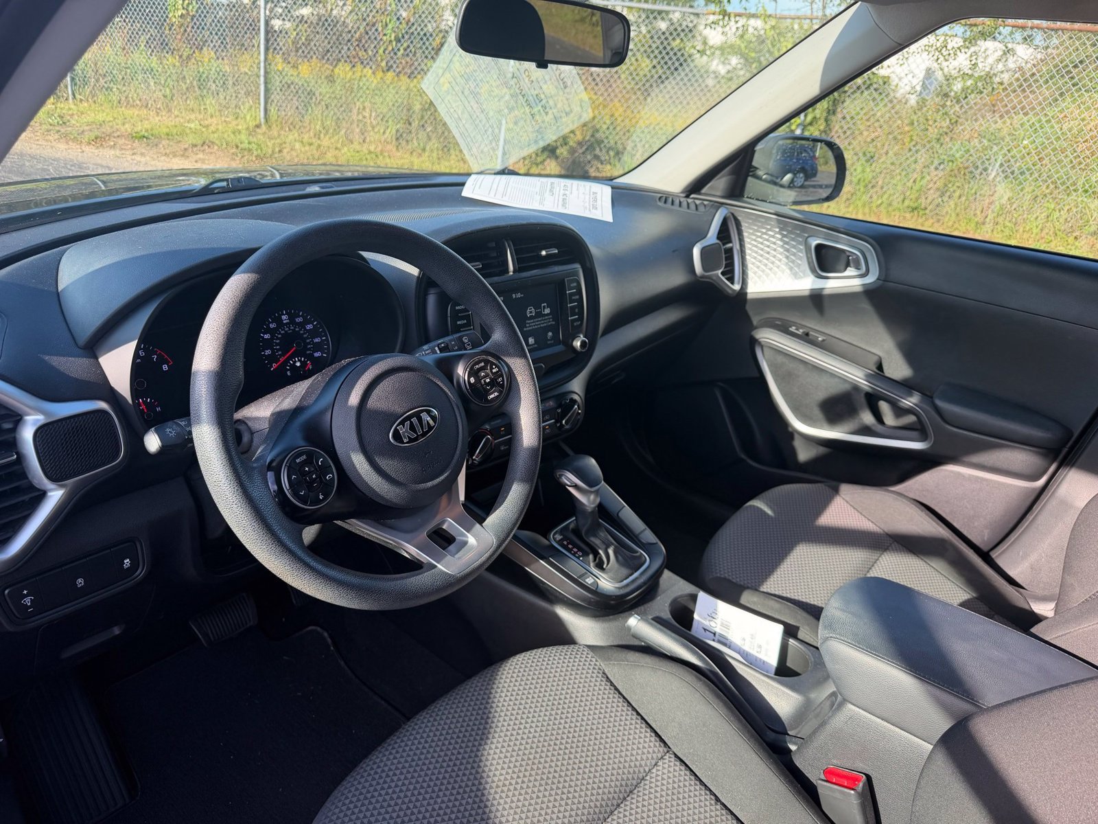 Used 2020 Kia Soul LX FWD image 12
