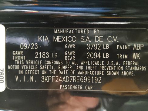 Used 2024 Kia Forte LX FWD image 33