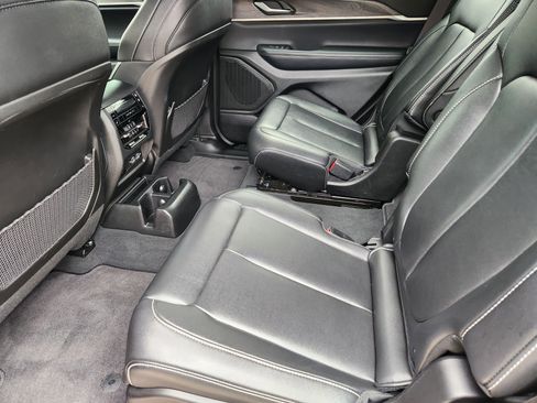 Used 2024 Jeep Grand Cherokee L Limited image 29