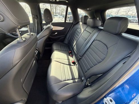 Used 2022 Mercedes-Benz GLC 43 AMG 4MATIC image 17