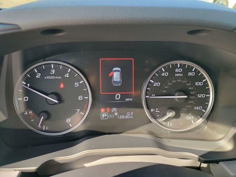 Certified 2024 Subaru Crosstrek 2.0i Premium AWD/4WD image 28