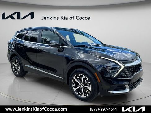 Certified 2025 Kia Sportage EX AWD/4WD image 1