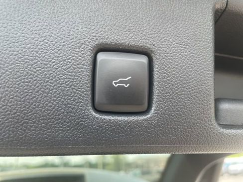 Used 2023 Ford Escape Active w/ Tech Pack #2 AWD/4WD image 6