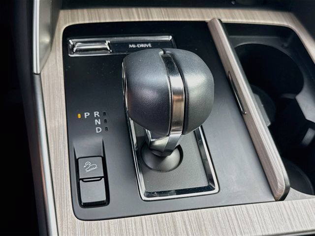 Certified 2024 MAZDA CX-90 3.3 Turbo w/ Preferred Plus AWD/4WD image 20