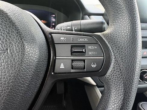 Used 2025 Honda Accord SE image 25