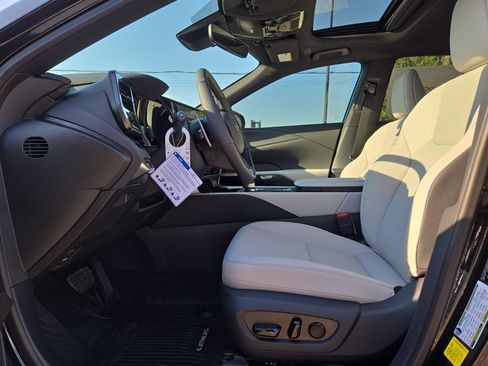 New 2026 Lexus RX 350 F Sport AWD/4WD image 16