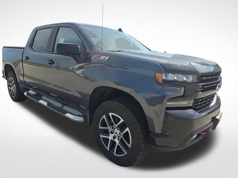 Used 2019 Chevrolet Silverado 1500 LT Trail Boss AWD/4WD image 9