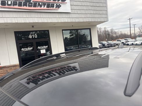 Used 2020 GMC Terrain SLE w/ Driver Convenience Package image 12