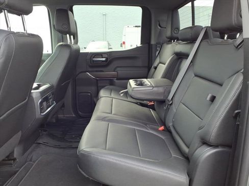 Used 2021 GMC Sierra 1500 SLT w/ SLT Premium Package image 24