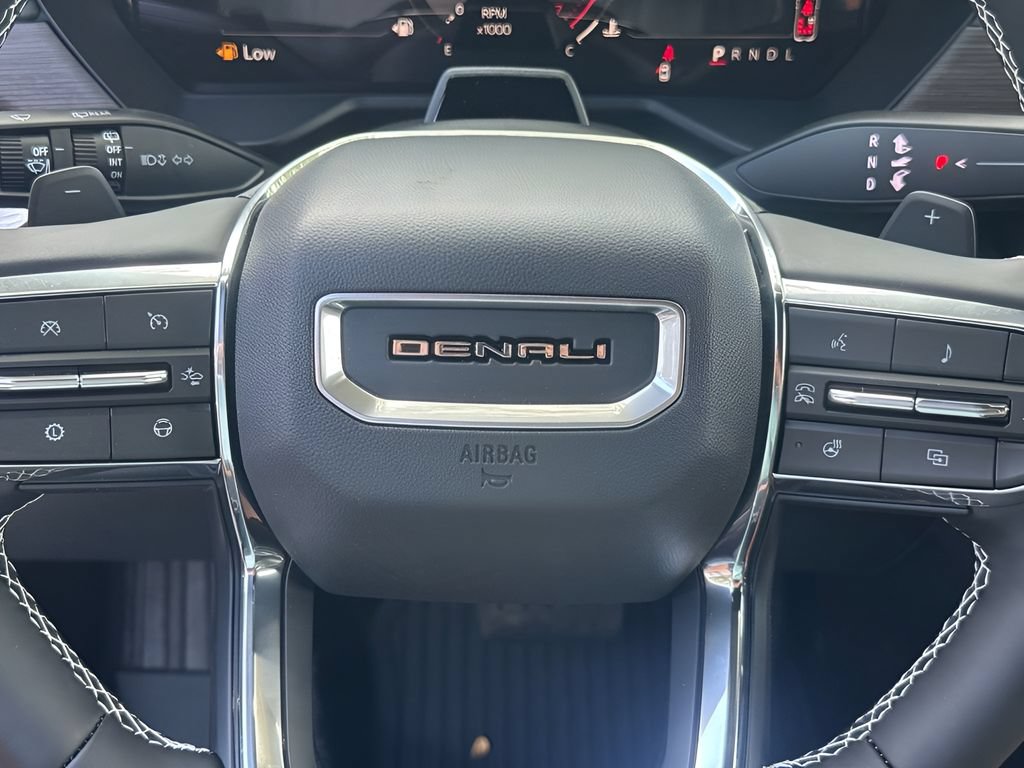 New 2026 GMC Acadia Denali w/ Super Cruise Package FWD image 11