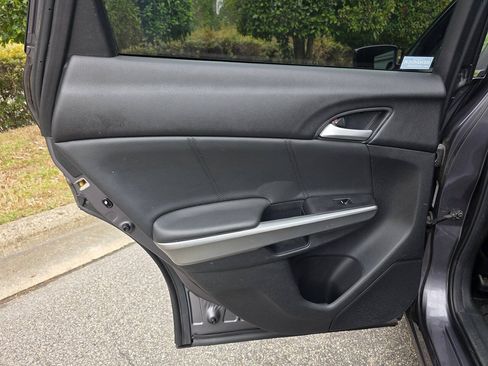 Used 2015 Honda Crosstour EX-L image 27