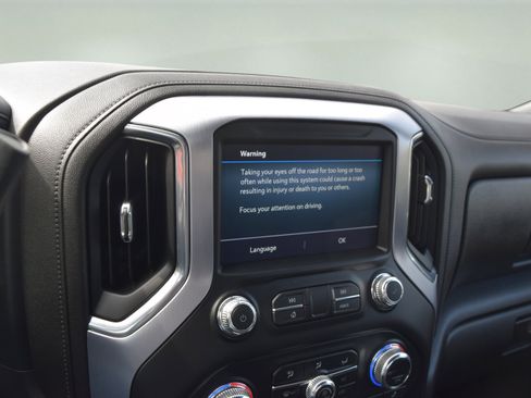 Used 2022 GMC Sierra 1500 Elevation w/ Driver Alert Package I AWD/4WD image 15