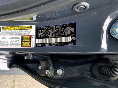 Used 2025 Toyota Camry SE w/ Convenience Package FWD image 34