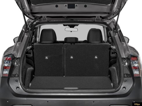 New 2026 Nissan Kicks SV AWD/4WD image 9