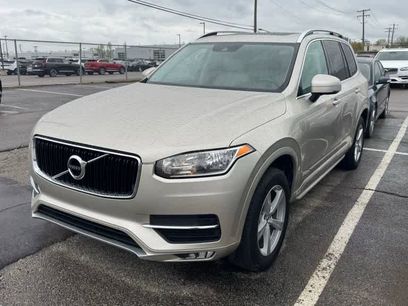 Used 2016 Volvo XC90 T5 Momentum