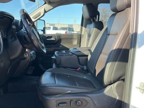 Used 2022 Chevrolet Silverado 3500 LT w/ Convenience Package AWD/4WD image 30