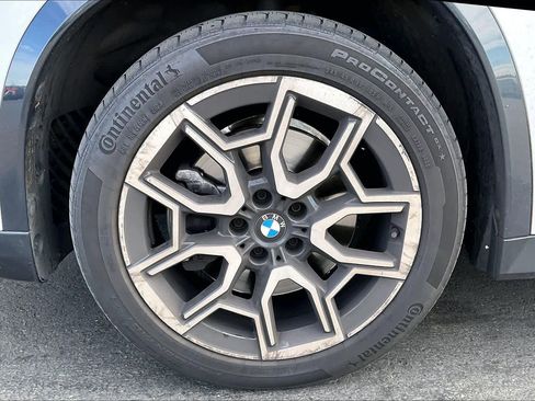 Certified 2023 BMW X1 xDrive28i w/ Convenience Package image 12