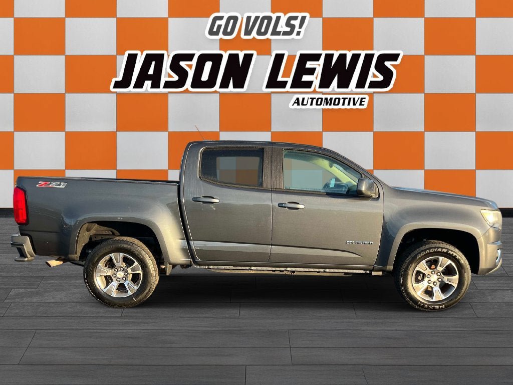 Used 2017 Chevrolet Colorado Z71 AWD/4WD image 2