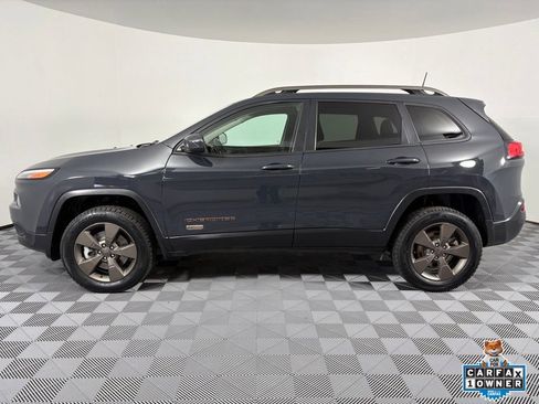 Used 2017 Jeep Cherokee 75th Anniversary AWD/4WD image 13