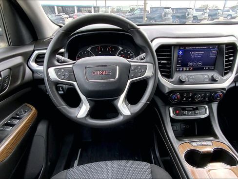 Used 2021 GMC Acadia SLE w/ LPO, Floor Liner Package image 6