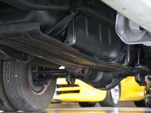 Used 2001 Ford F350 4x4 Crew Cab DRW Super Duty image 83