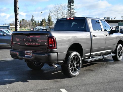 Used 2025 RAM 2500 Big Horn image 8