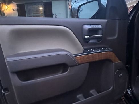 Used 2017 GMC Sierra 1500 SLT image 9