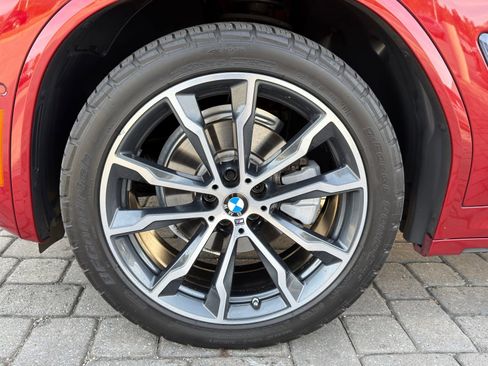 Used 2021 BMW X4 xDrive30i w/ M Sport Package image 13