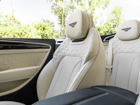 Used 2022 Bentley Continental GT Speed AWD/4WD image 15