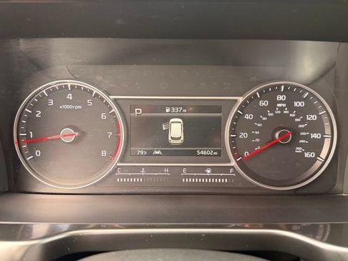 Certified 2023 Kia Sorento LX FWD image 15