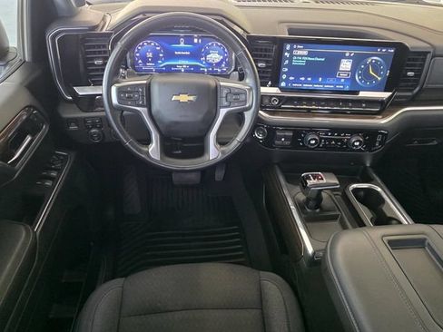 Used 2022 Chevrolet Silverado 1500 LT w/ All Star Edition Plus AWD/4WD image 10