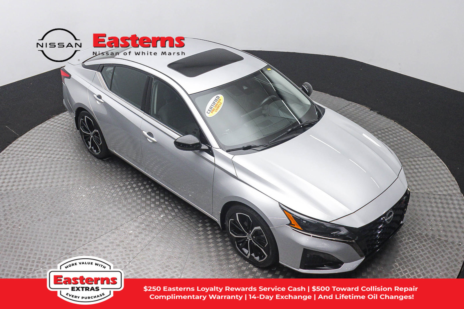Used 2023 Nissan Altima 2.5 SR w/ SR Premium Package FWD image 5