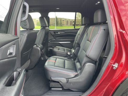 Certified 2024 Chevrolet Traverse RS AWD/4WD image 24