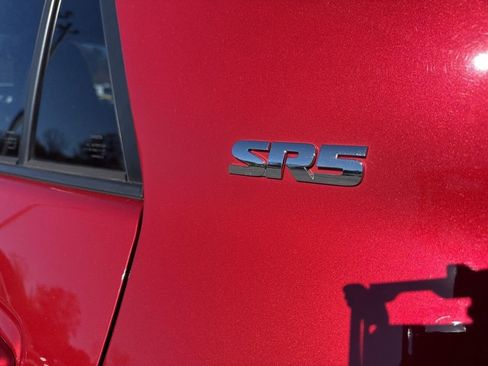 Used 2020 Toyota 4Runner SR5 Premium image 31