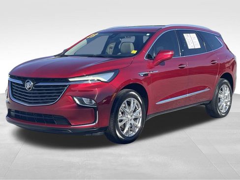 Used 2023 Buick Enclave Essence w/ Experience Buick Package image 8