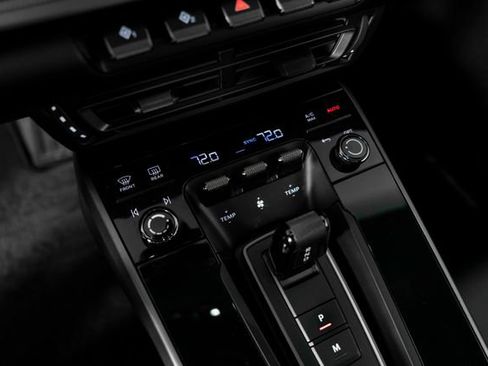 Used 2020 Porsche 911 Carrera S image 21