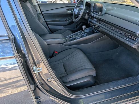 Used 2024 Honda Accord LX image 31