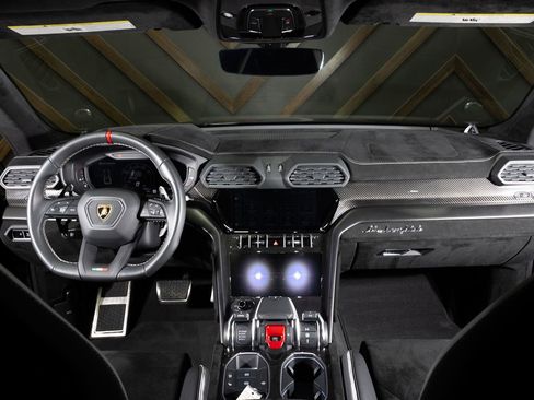 Used 2024 Lamborghini Urus Performante image 5