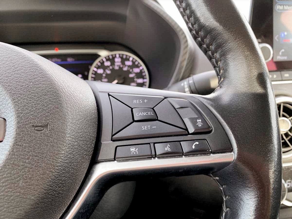 Used 2025 Nissan Sentra SV w/ All-Weather Package FWD image 24