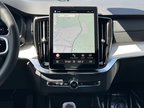 Used 2026 Volvo XC90 B6 Ultra w/ Protection Package Premier image 13