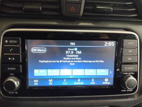 Used 2024 Nissan Versa S w/ Trunk Package FWD image 25