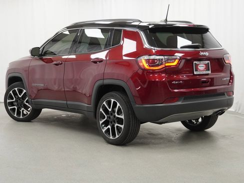 Certified 2021 Jeep Compass Limited w/ Sun and Sound Group image 15