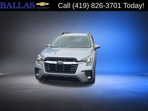 Used 2023 Subaru Ascent Limited AWD/4WD image 3