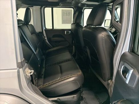 Used 2021 Jeep Wrangler Unlimited Sahara AWD/4WD image 38