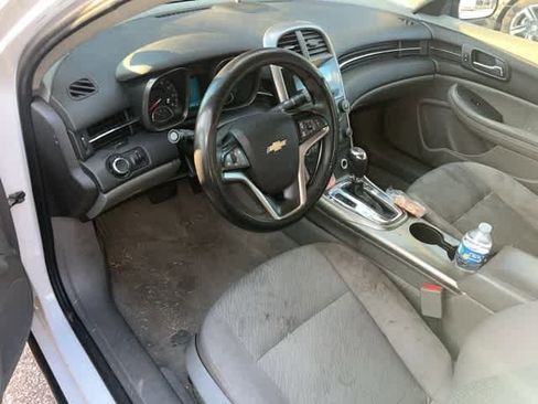 Used 2013 Chevrolet Malibu LS image 9