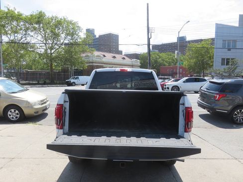 Used 2017 Ford F150 XLT w/ Equipment Group 302A Luxury AWD/4WD image 10